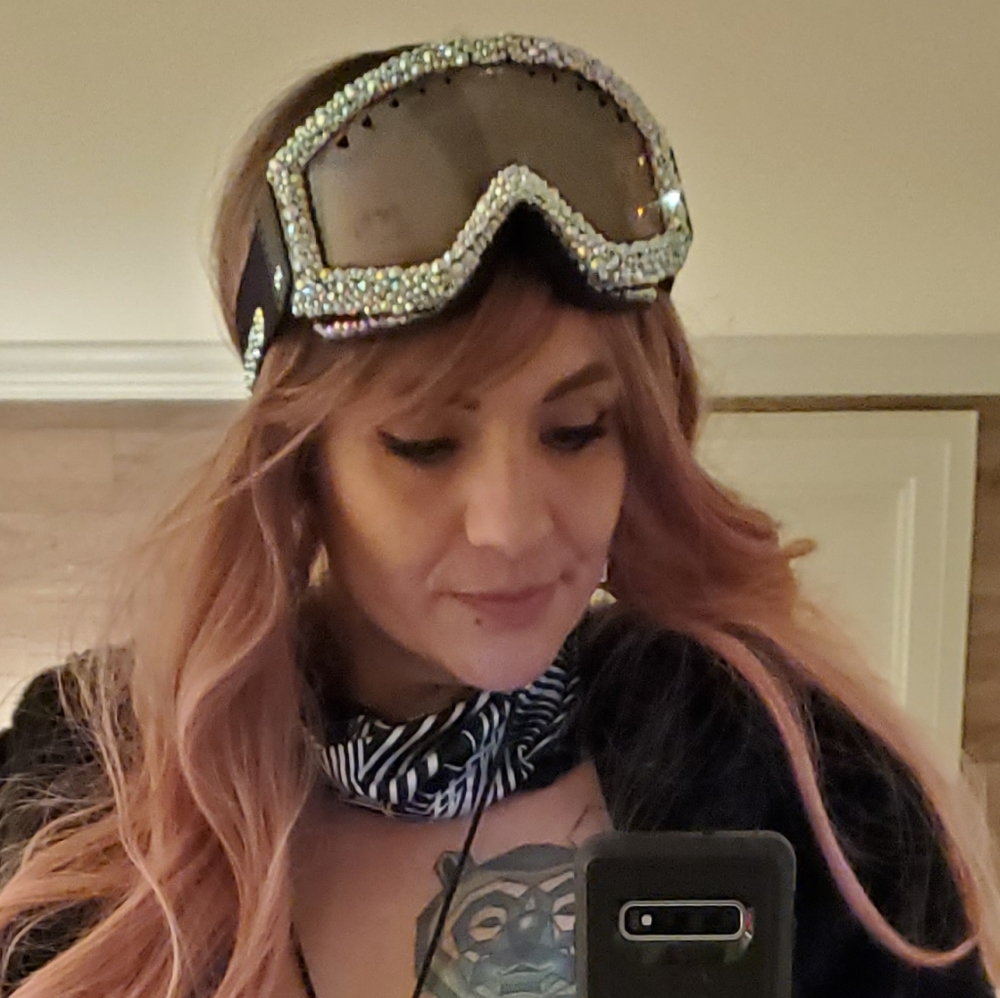 Costume custom Anon goggles